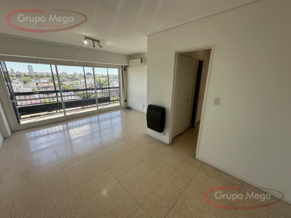 Semipiso 4 amb frente con balocn – Villa Gral.Mitre