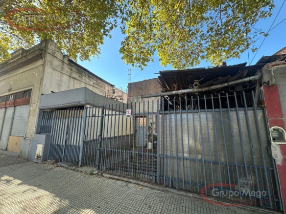 Casa lote propio 6 amb ent/auto patio tza SOLO USO COMERCAIL