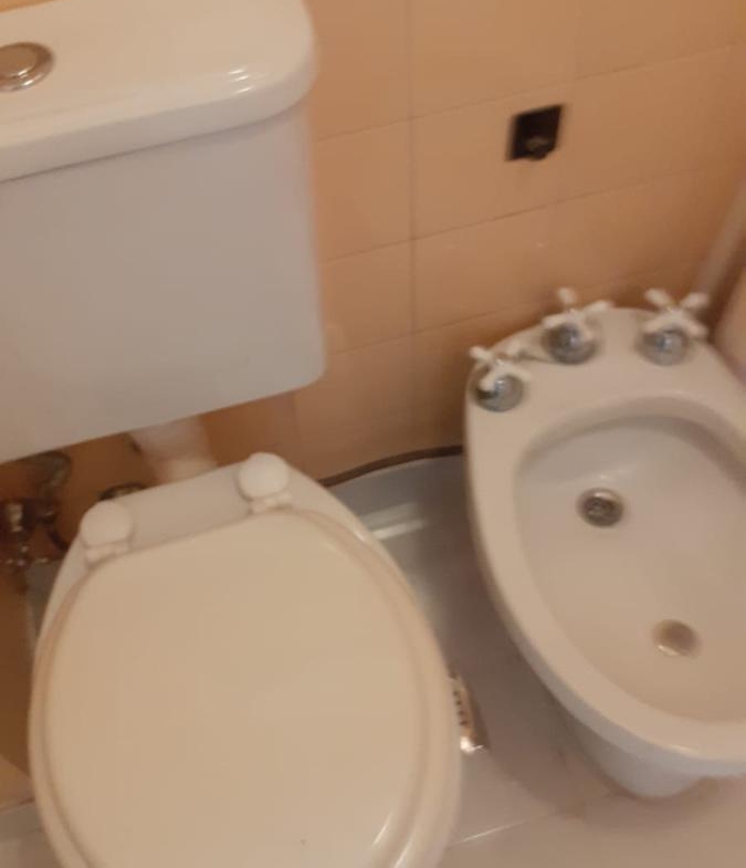 675