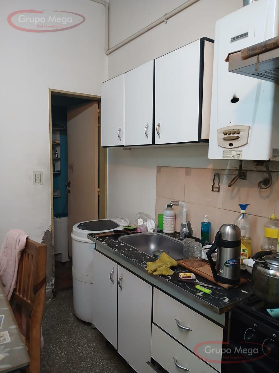 Local a la calle 47 m2  buen estado (3×15)
